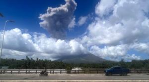 Relacionada volcano-philippines.jpg